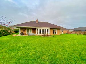 Photo 14- click for photo gallery